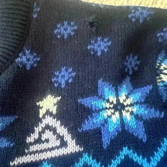 Wakanda Forever Christmas Sweater Size L - Picture 3 of 4